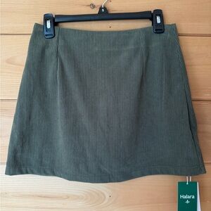 HALARA High Waisted Invisible Zipper 2-in-1 A Line Mini Corduroy Casual Skirt